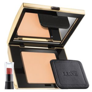 Zestaw kosmetyków Luxe z podkładem Medium silk